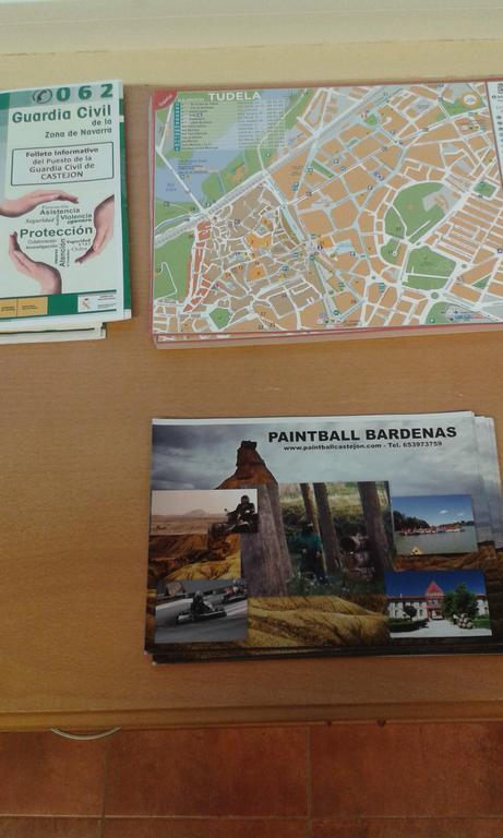Hostal Europa Castejón Esterno foto