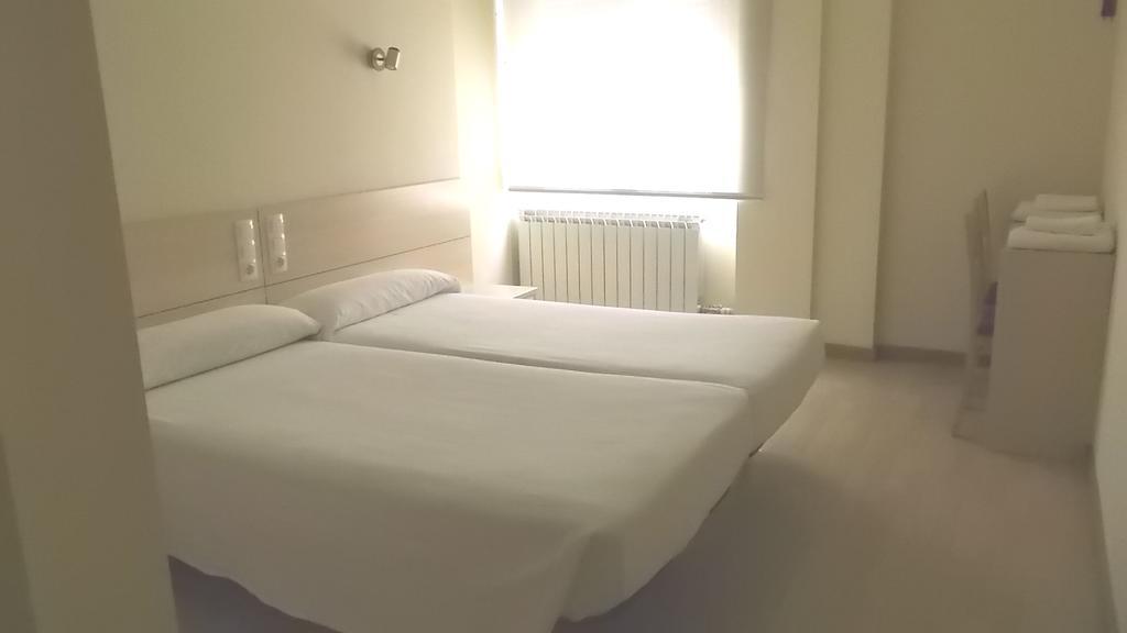 Hostal Europa Castejón Esterno foto
