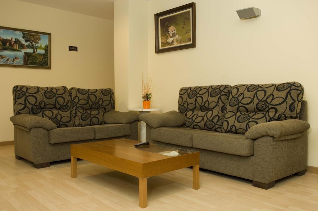 Hostal Europa Castejón Esterno foto