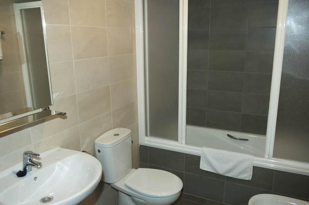Hostal Europa Castejón Esterno foto