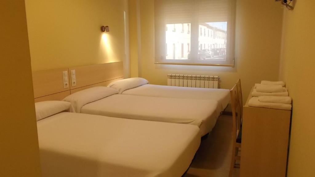 Hostal Europa Castejón Camera foto