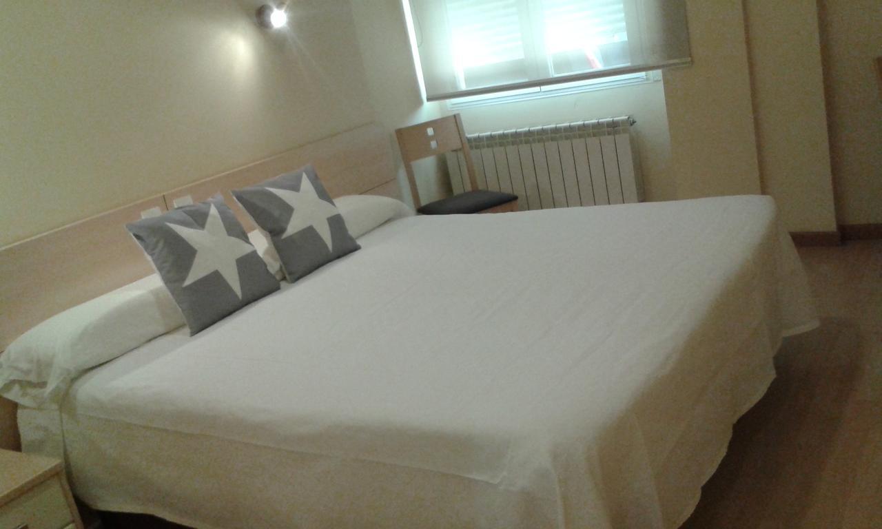 Hostal Europa Castejón Esterno foto